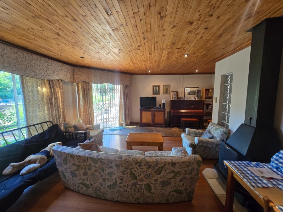 4 Bedroom Property for Sale in Heuwelsig Free State